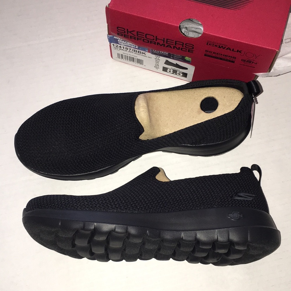 NIB Skechers performance go walk joy black sneakers | size 8.5